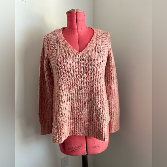 Moth Marled V-Neck Sweater (M) - Picture 3 of 12